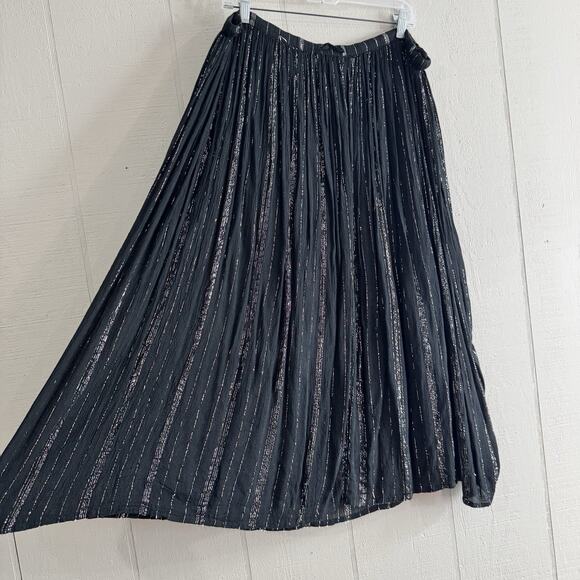 Vintage Boho Celestial Goth Long Skirt XL Black Gold Metallic Tinsel Cottage - Picture 2 of 12